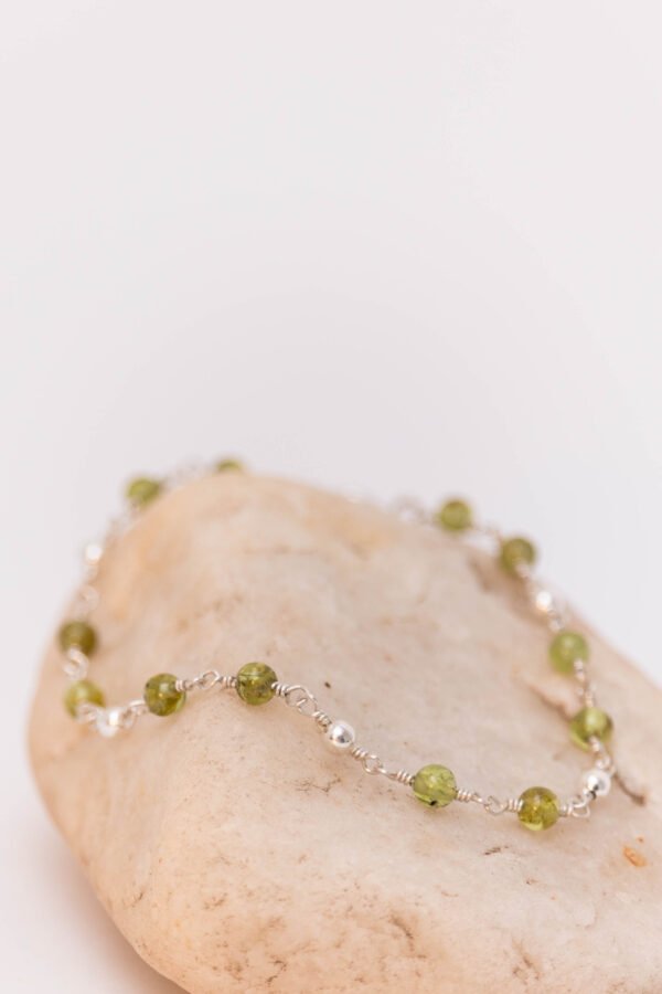 Pulsera Butan con Peridoto - Image 2