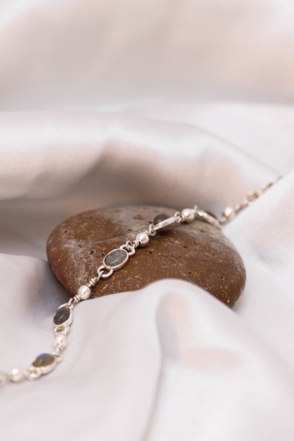 Pulsera Sanur con Labradorita