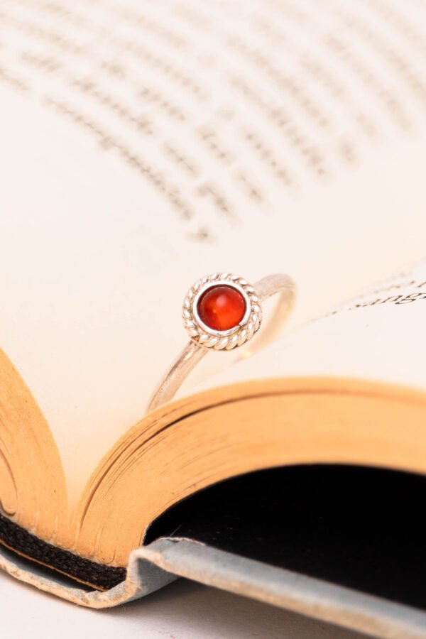 Anillo Sicilia con Cornalina