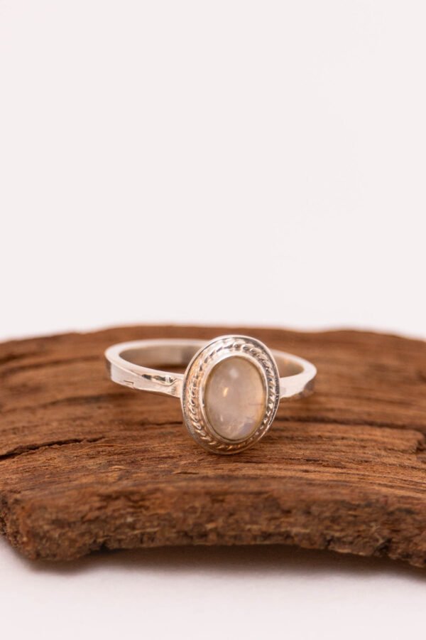 Anillo Estambul con Piedra Luna - Image 3