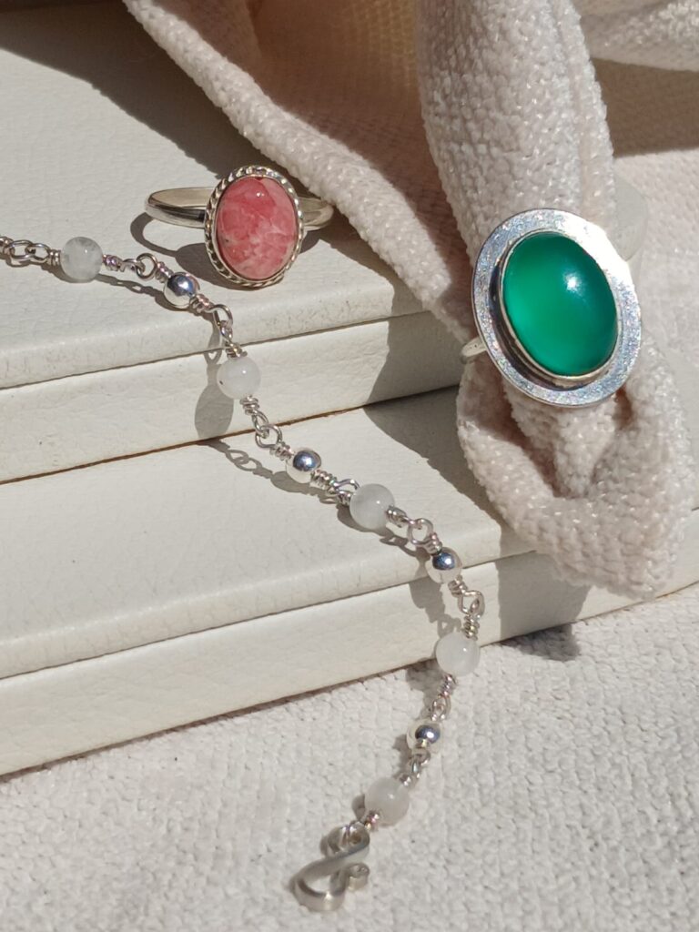 Pulsera Butan con Piedra Luna