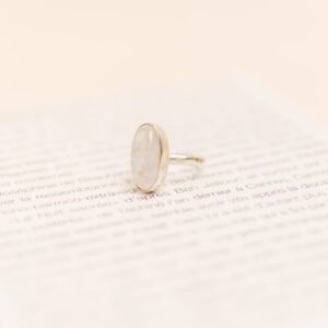 Anillo Berlin con Piedra Luna