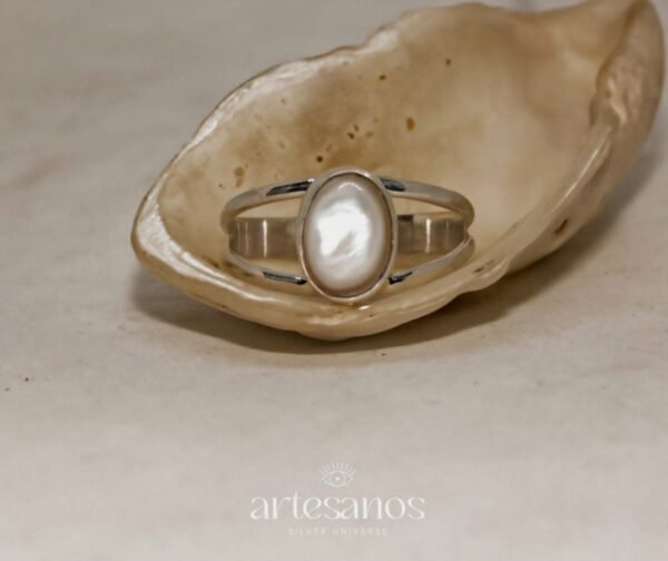 Anillo Asia con Nacar