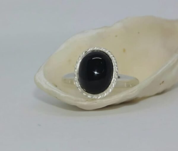 Anillo Nairobi con Onix Negro