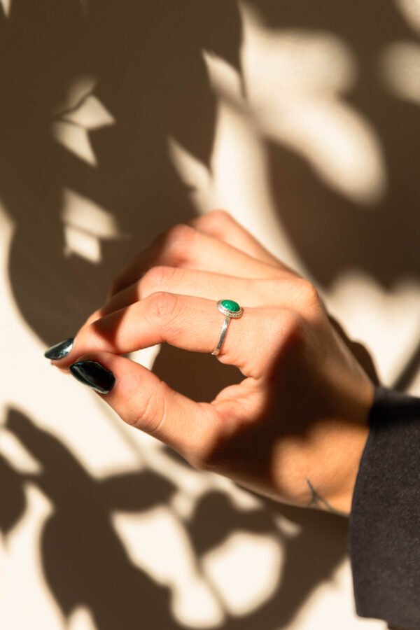Anillo Estambul con Malaquita